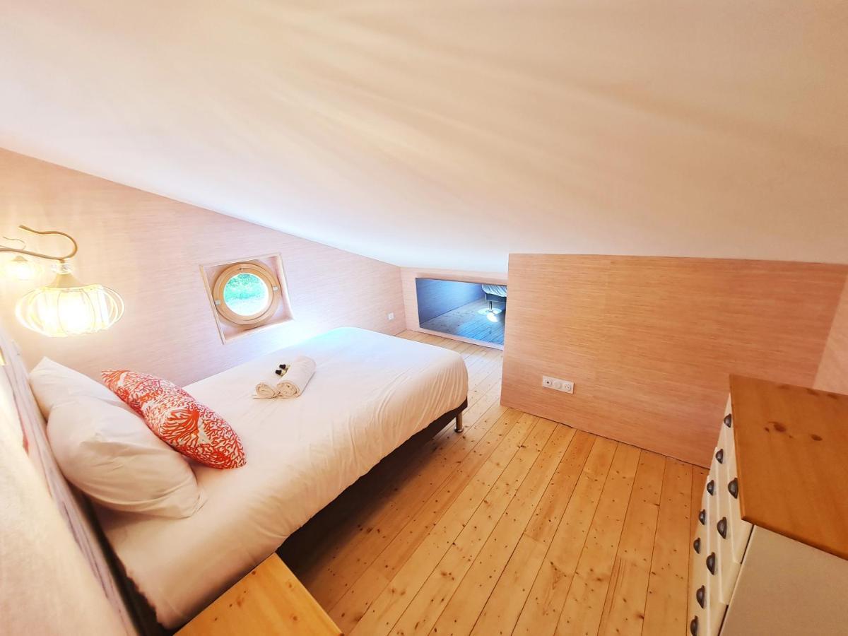 Cabanes Du Domaine Des Fees Dole Dış mekan fotoğraf
