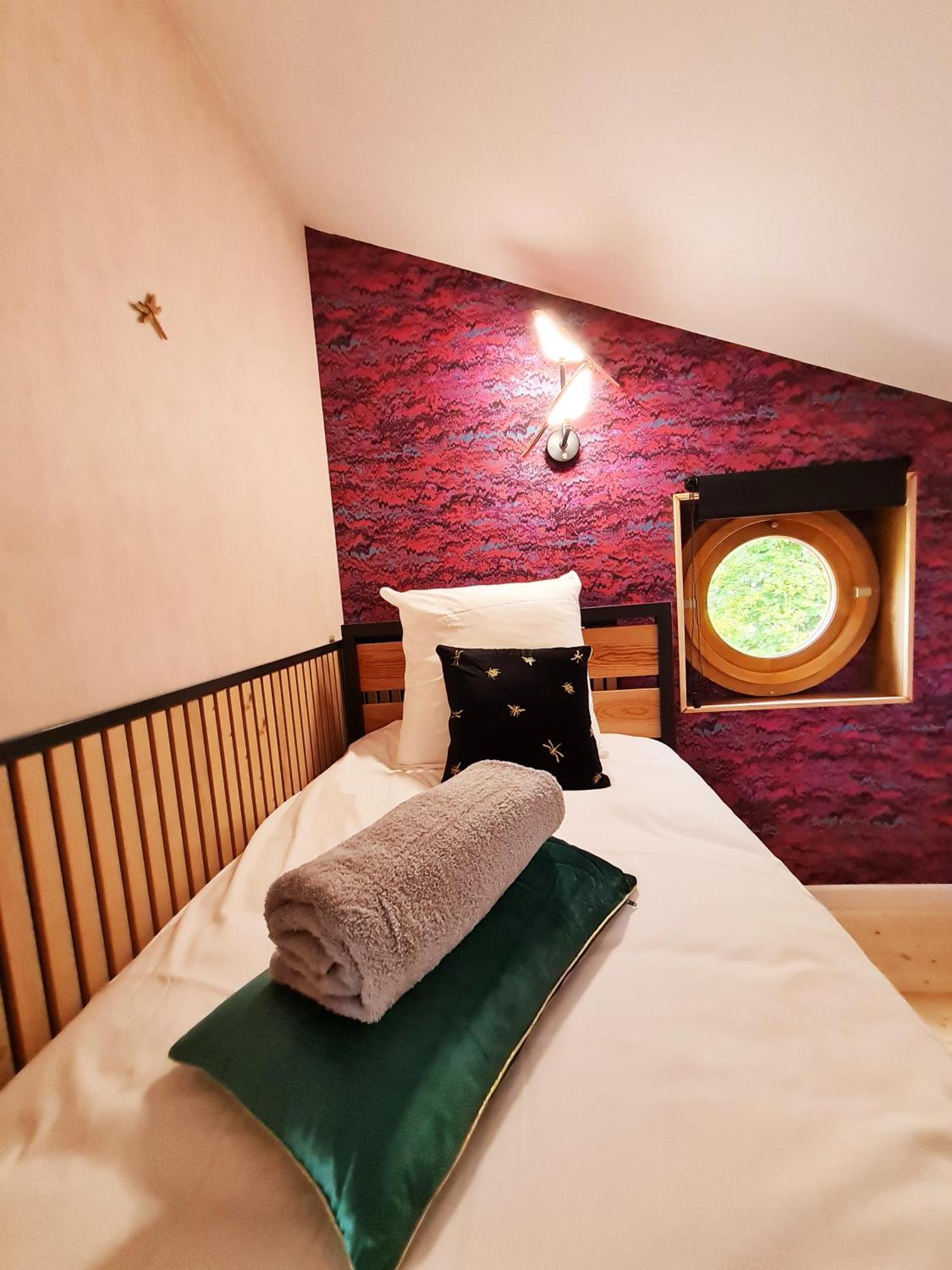 Cabanes Du Domaine Des Fees Dole Dış mekan fotoğraf